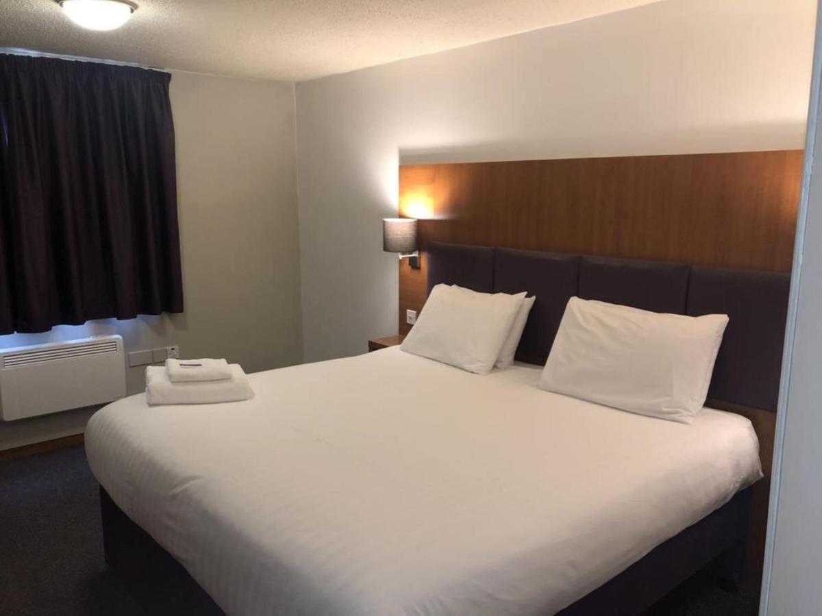 Bluemont Hotel Бромсгрув Экстерьер фото